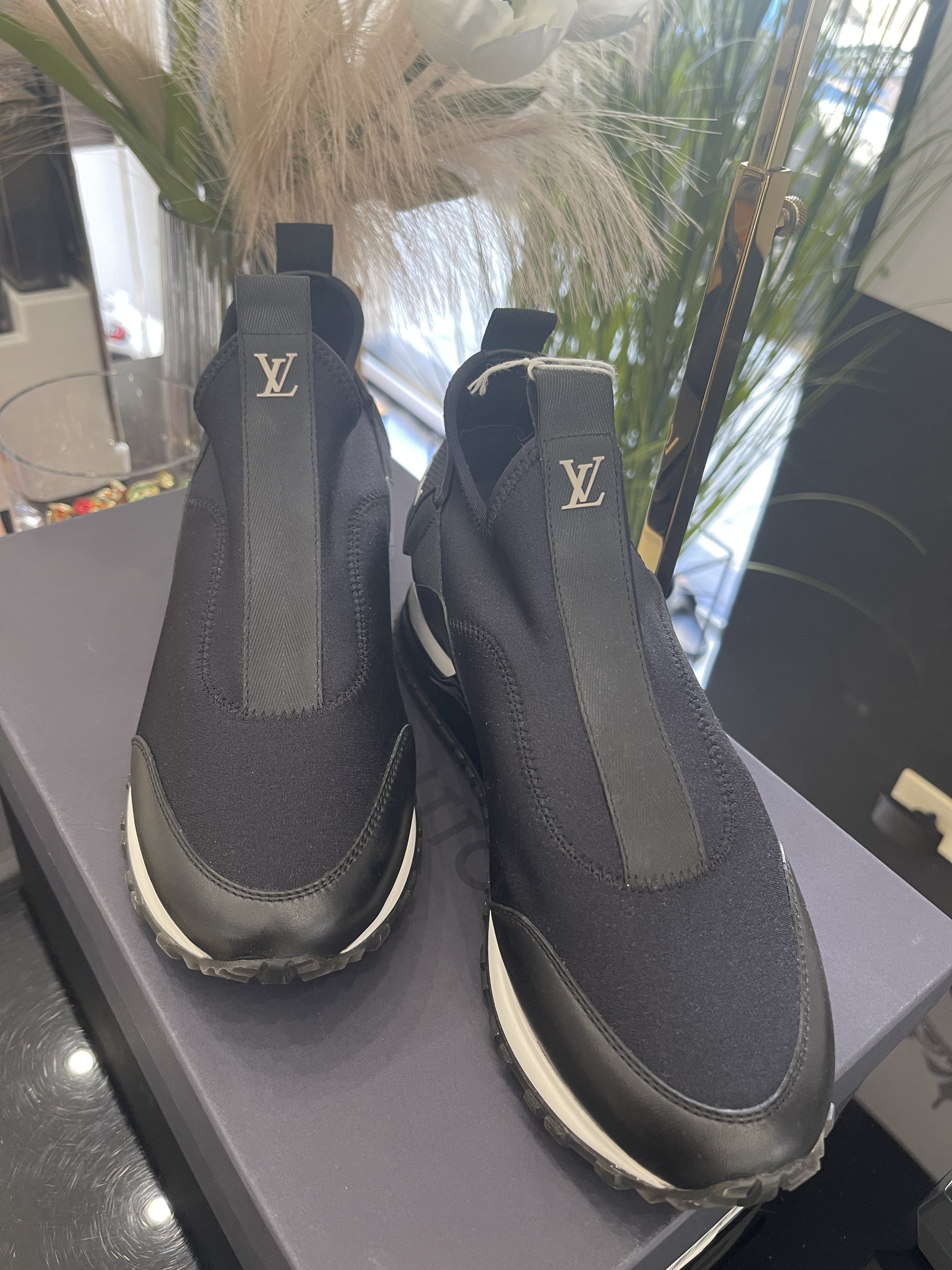 Run Away Sneaker Louis Vuitton – MMVintagee